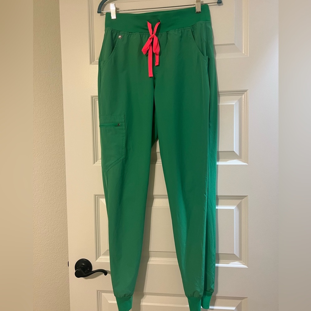 FIGS fionlite high waisted Zamora 2.0 safety green size small